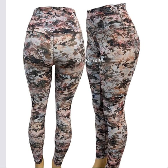 Lululemon Align High Rise pants in future Utopia multi 6 Like New condition 25” - Picture 4 of 9